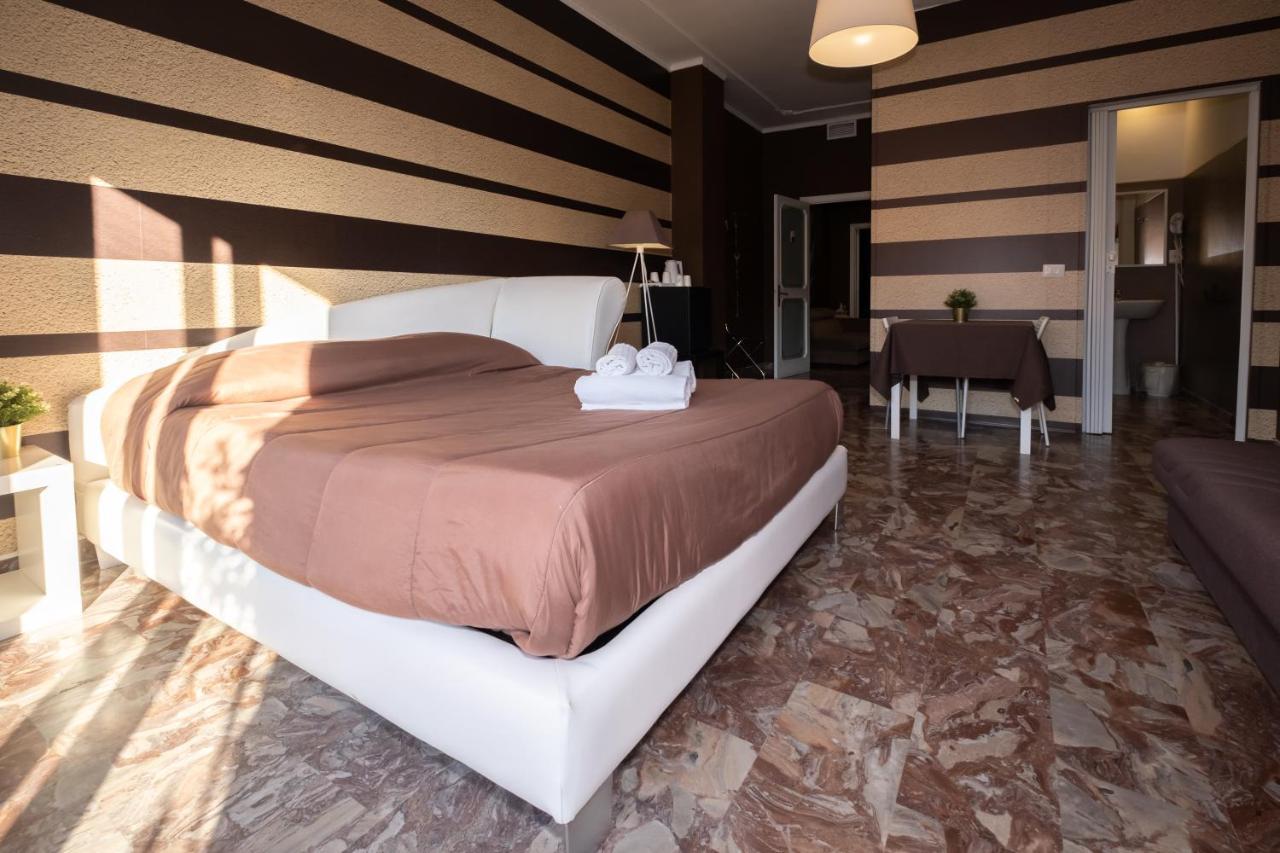 Cconforthotels R&B Semplici Emozioni Bari Exterior foto